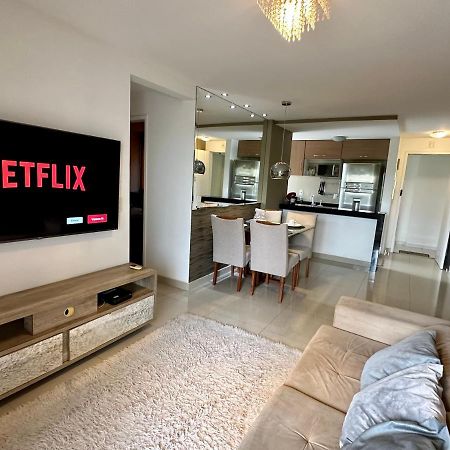 Апартаменты Excelente Apartamento 02 Qtos Proximo A Av Pelinca Luxo Кампус-дус-Гойтаказис Экстерьер фото